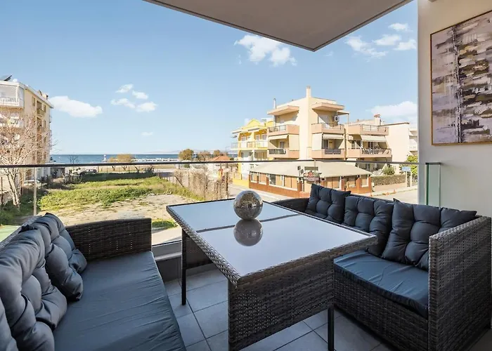 Apartment Blazer On The Sea *